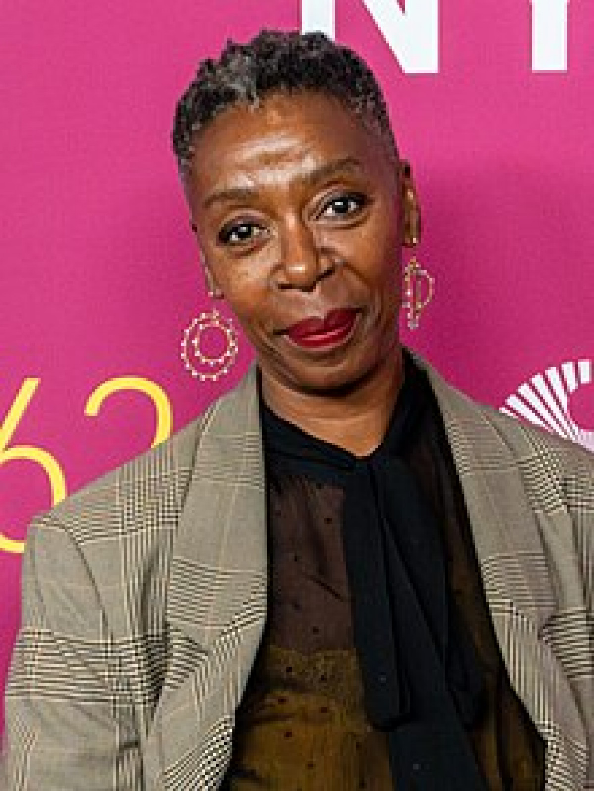 Noma Dumezweni 