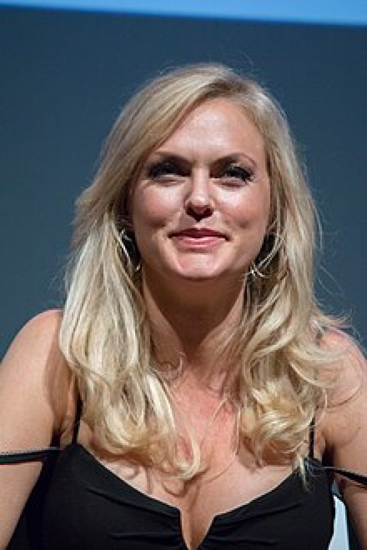 Elaine Hendrix 