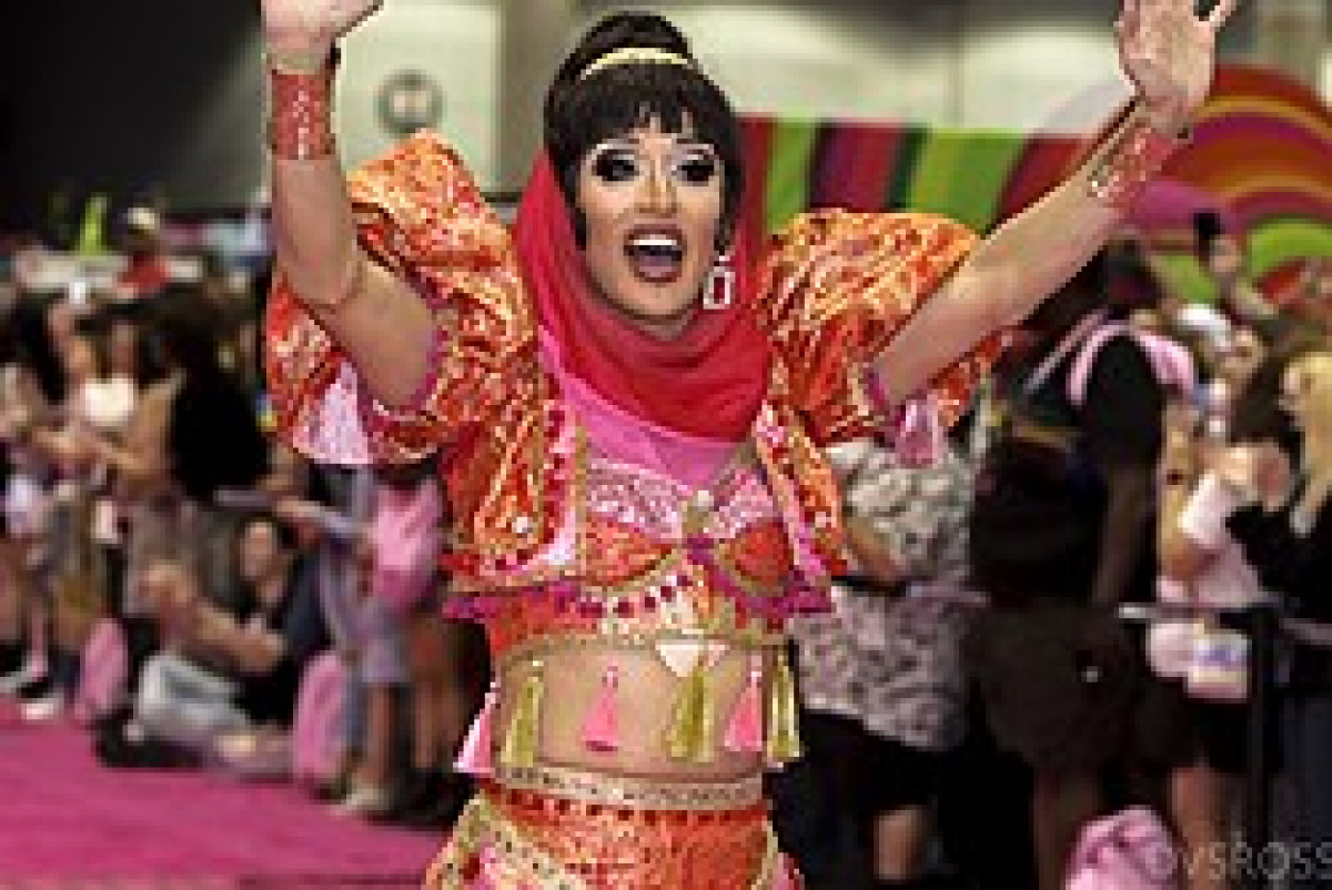 Jackie Cox (drag queen) 