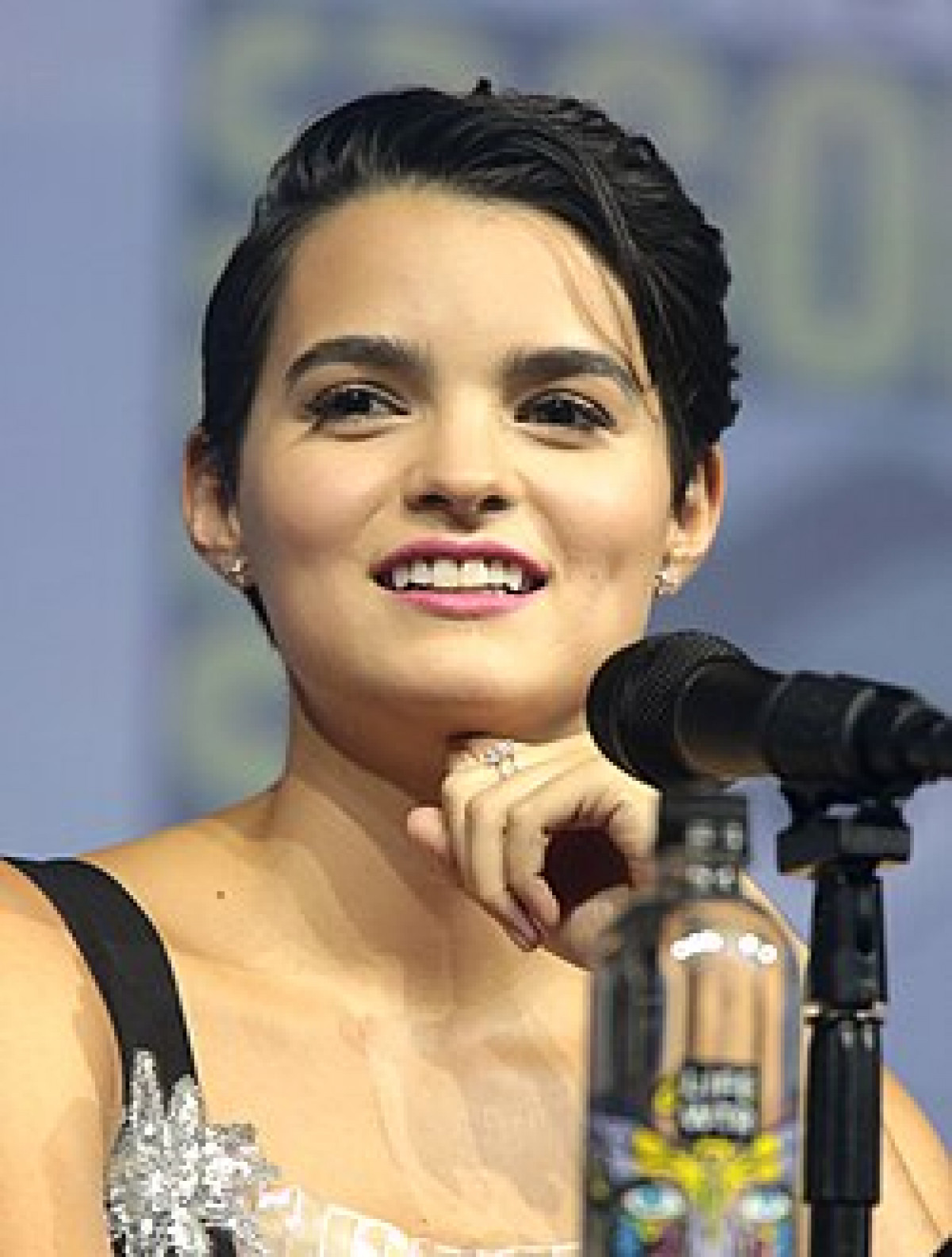 Brianna Hildebrand 