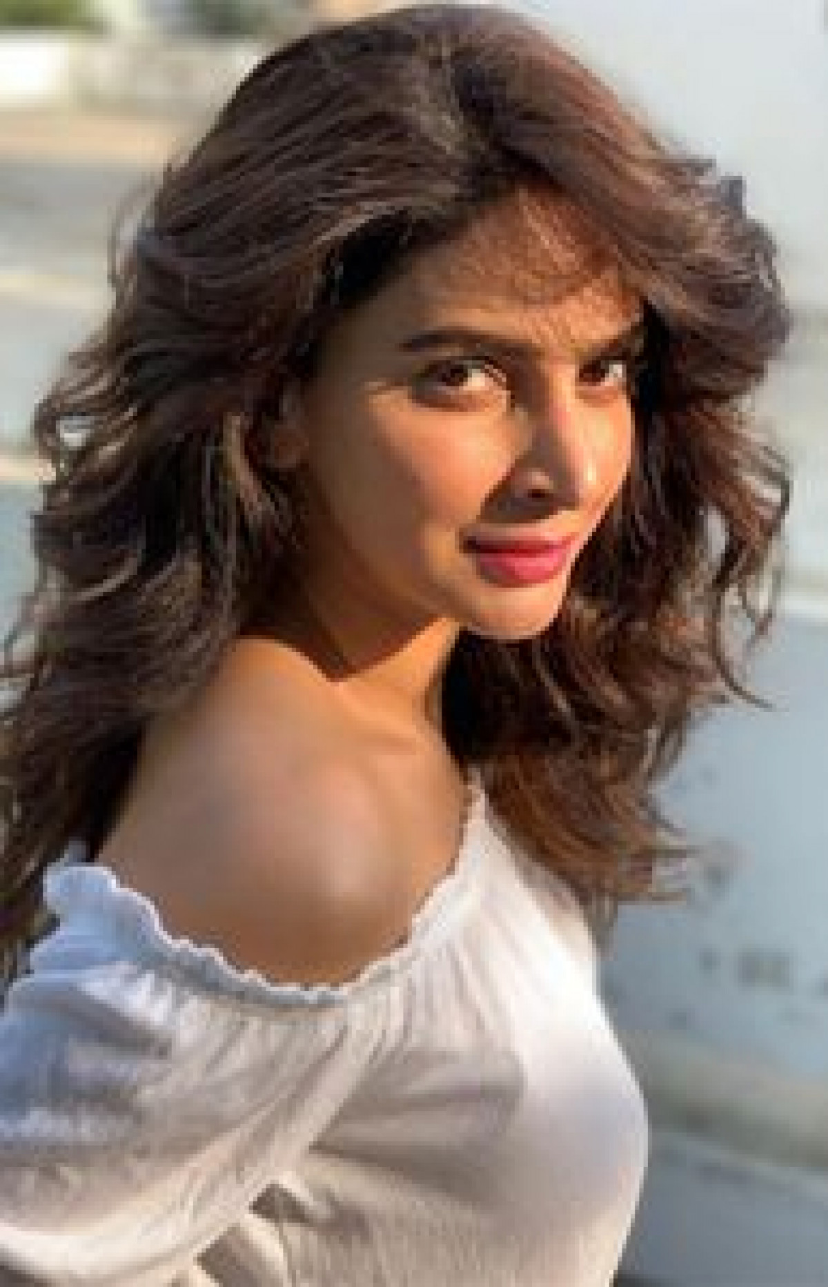 Saba Qamar 